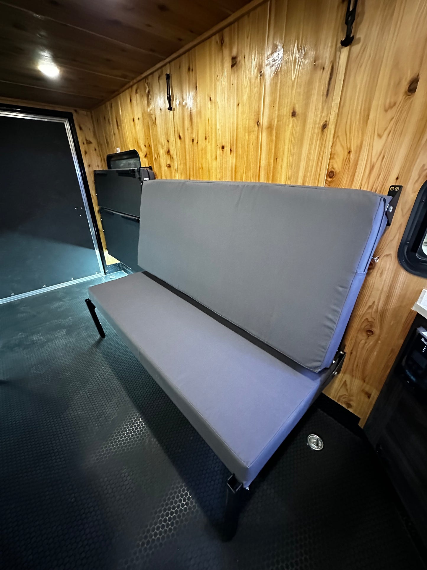 Bunch (Bunk/Couch)
