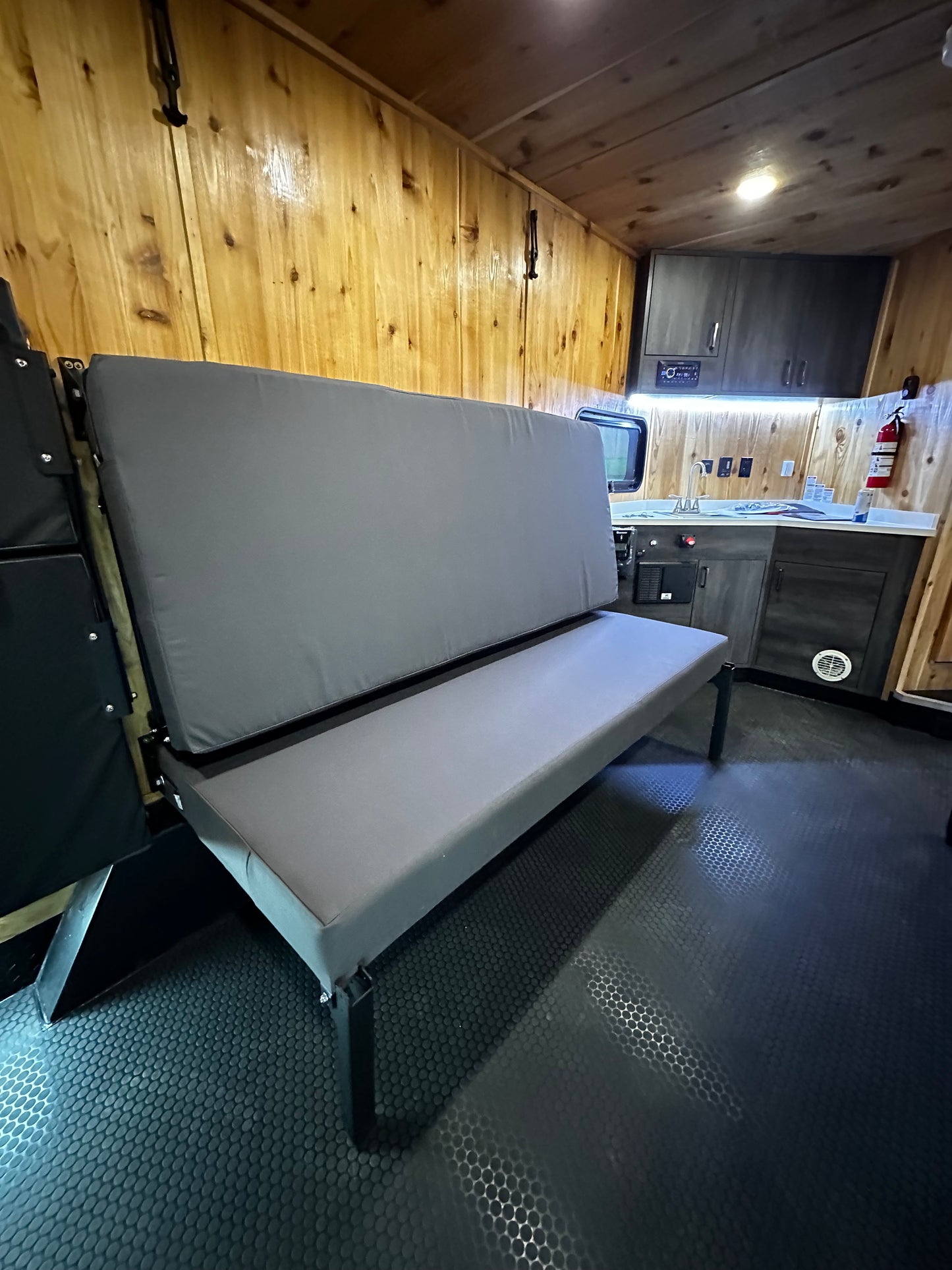 Bunch (Bunk/Couch)